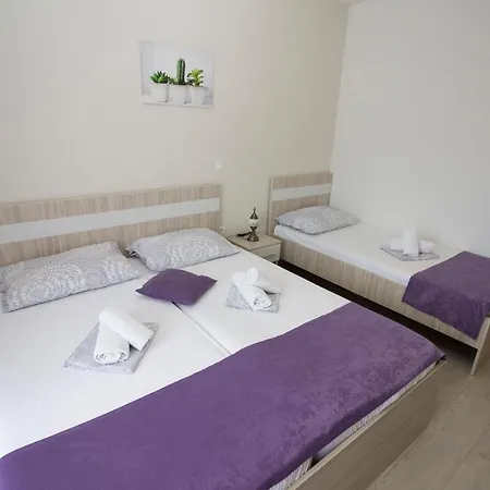 Bed & Breakfast Pansion Nerry 3*