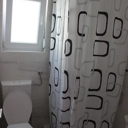 Couette-café Pansion Nerry