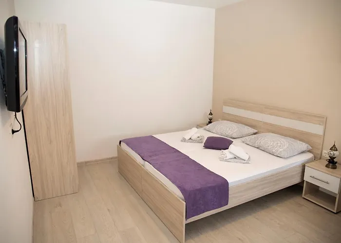 Pansion Nerry Bed & Breakfast