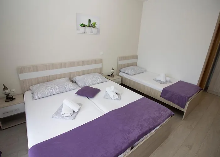 Bed & Breakfast Pansion Nerry 3*