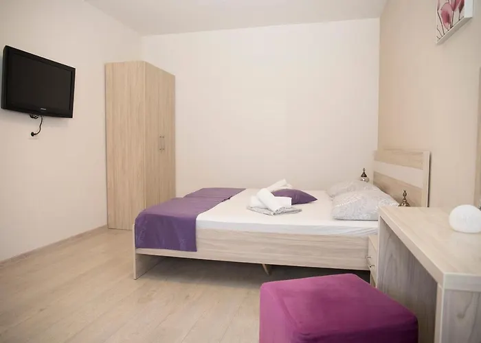 Pansion Nerry Bed & Breakfast Blagaj