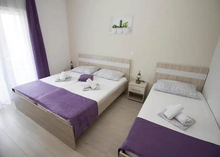 Pansion Nerry Bed & Breakfast